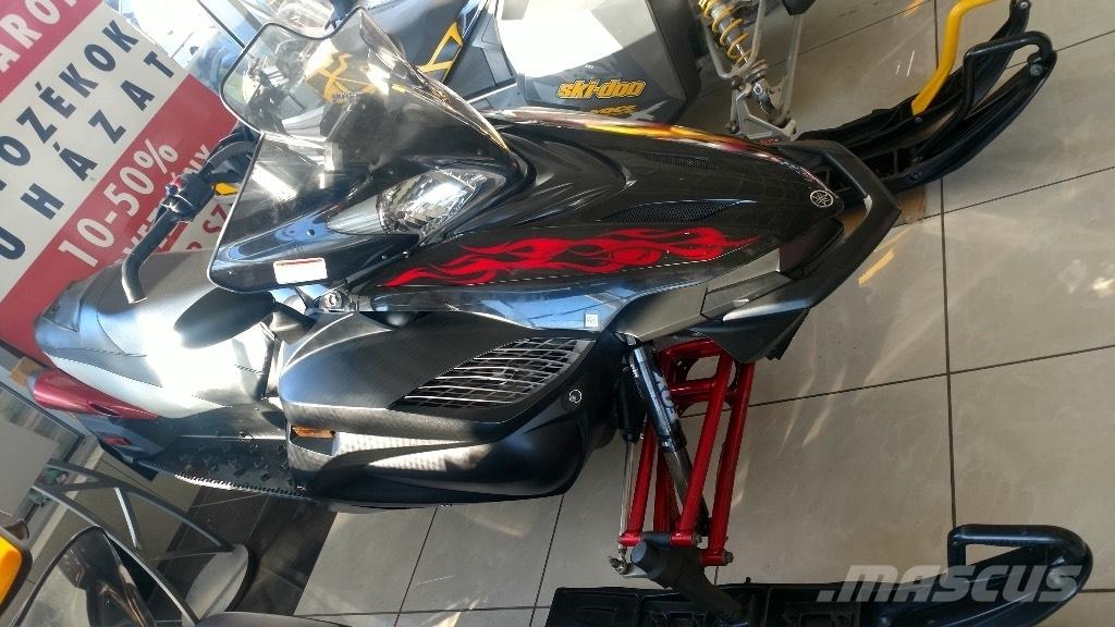 Yamaha Apex 1000 Skutery śnieżne
