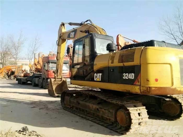CAT 324 D2L Koparki gąsienicowe