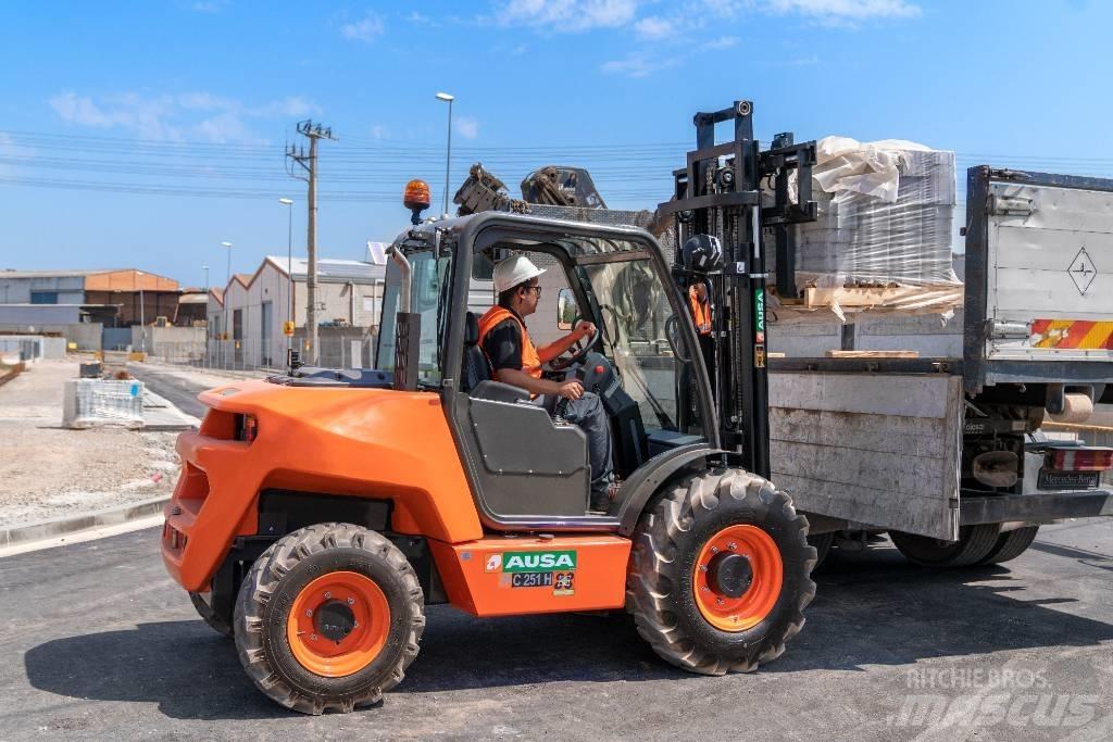Ausa C 251 H x4 Wózki Diesla