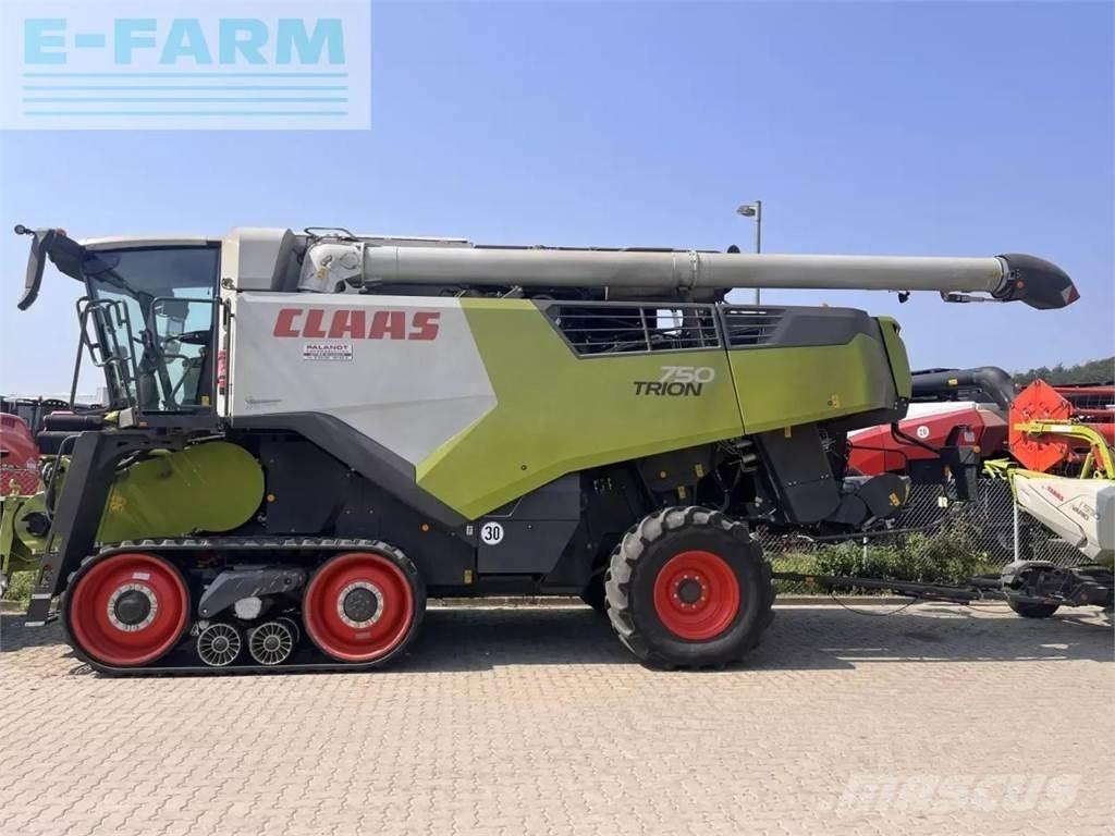 CLAAS trion 750 tt Kombajny zbożowe