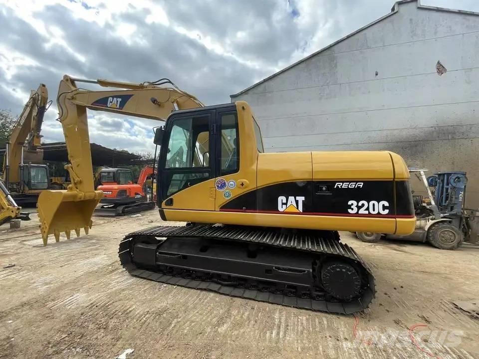 CAT 320C Koparki gąsienicowe