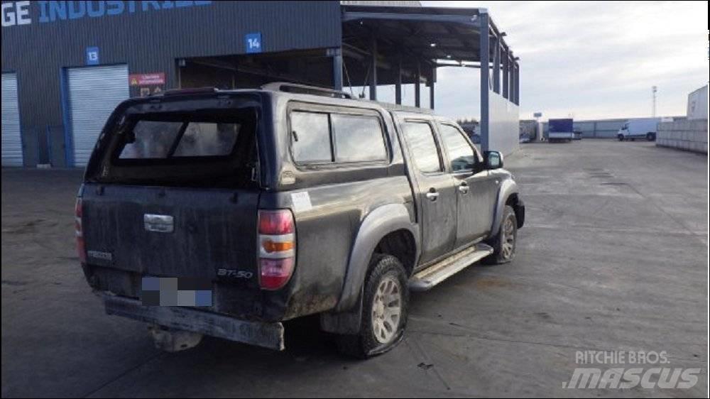 Mazda BT-50 Busy / Vany
