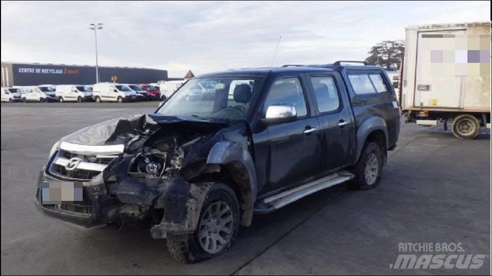 Mazda BT-50 Busy / Vany