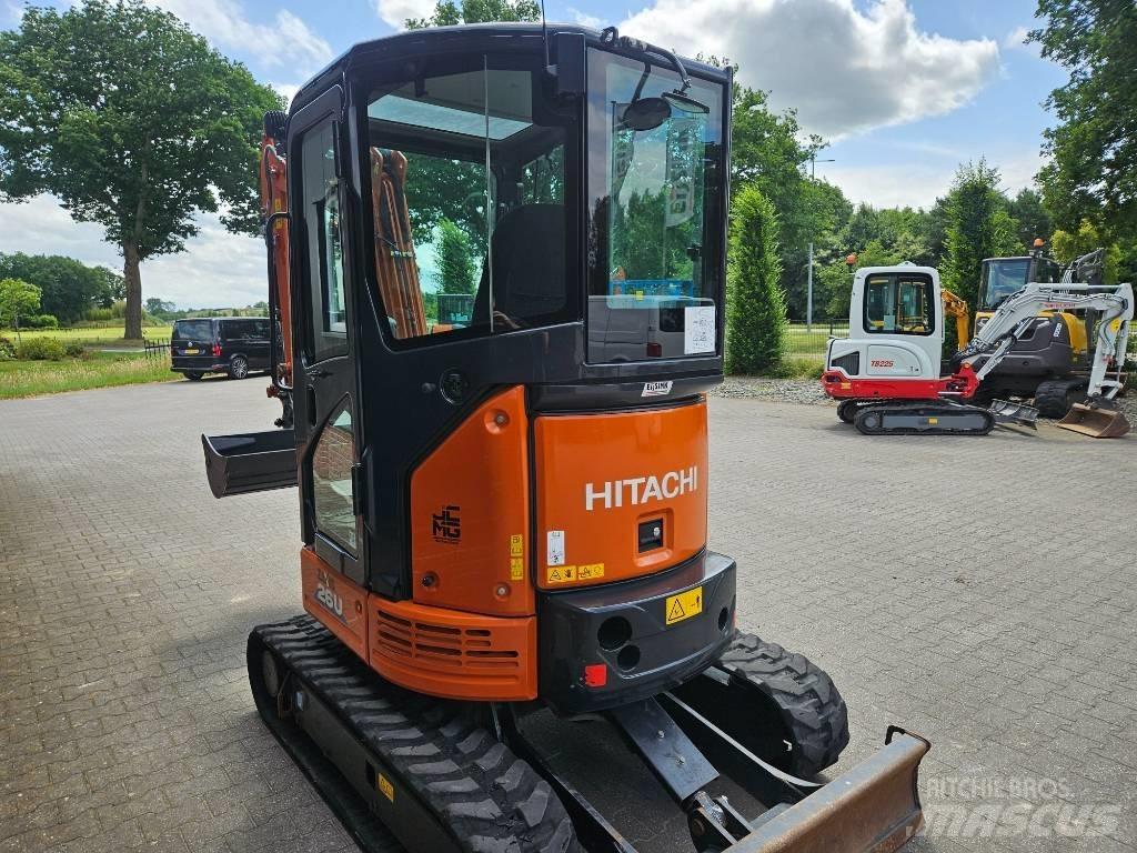 Hitachi ZX 26 Minikoparki