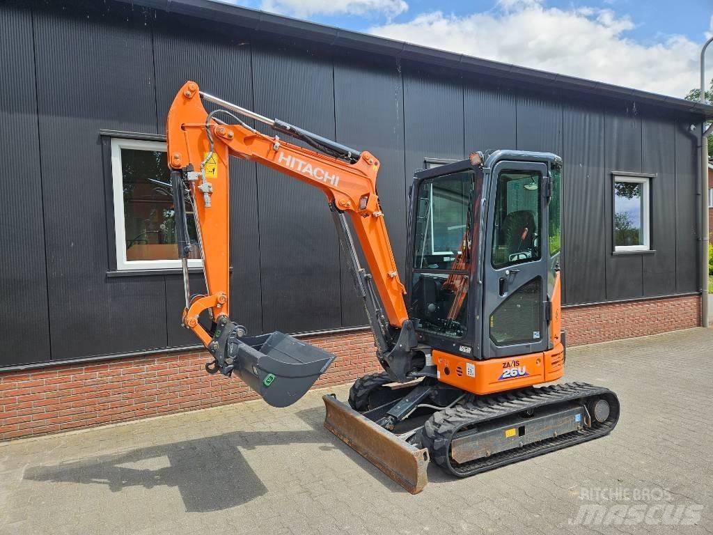 Hitachi ZX 26 Minikoparki