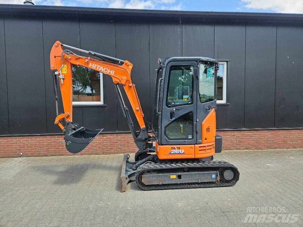 Hitachi ZX 26 Minikoparki