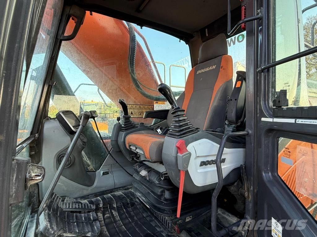 Doosan DX 340 LC Koparki gąsienicowe