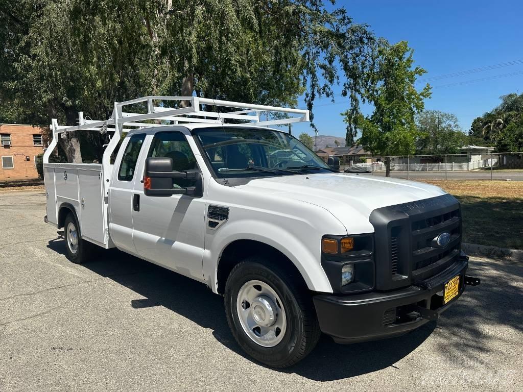 Ford F 250 SD Pick-upy / Pojazdy z otwieranymi burtami
