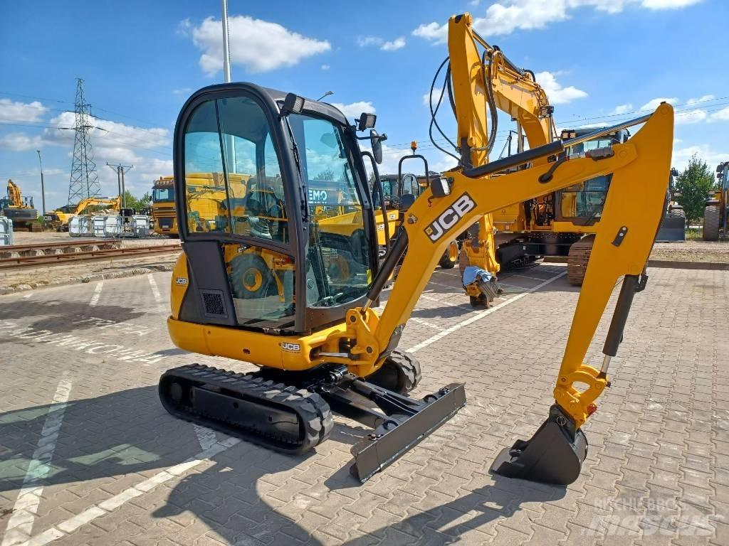 JCB 8018 CTS Minikoparki