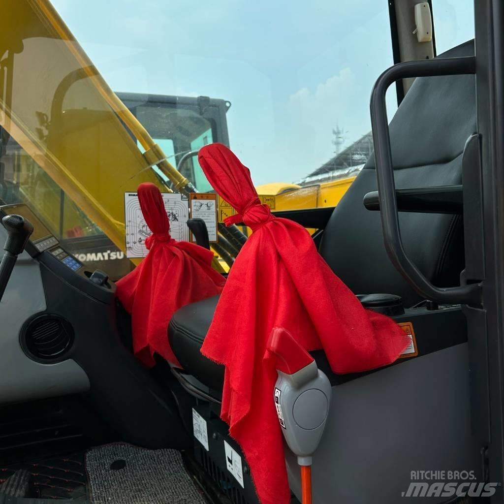 Komatsu 60-8 Koparki gąsienicowe