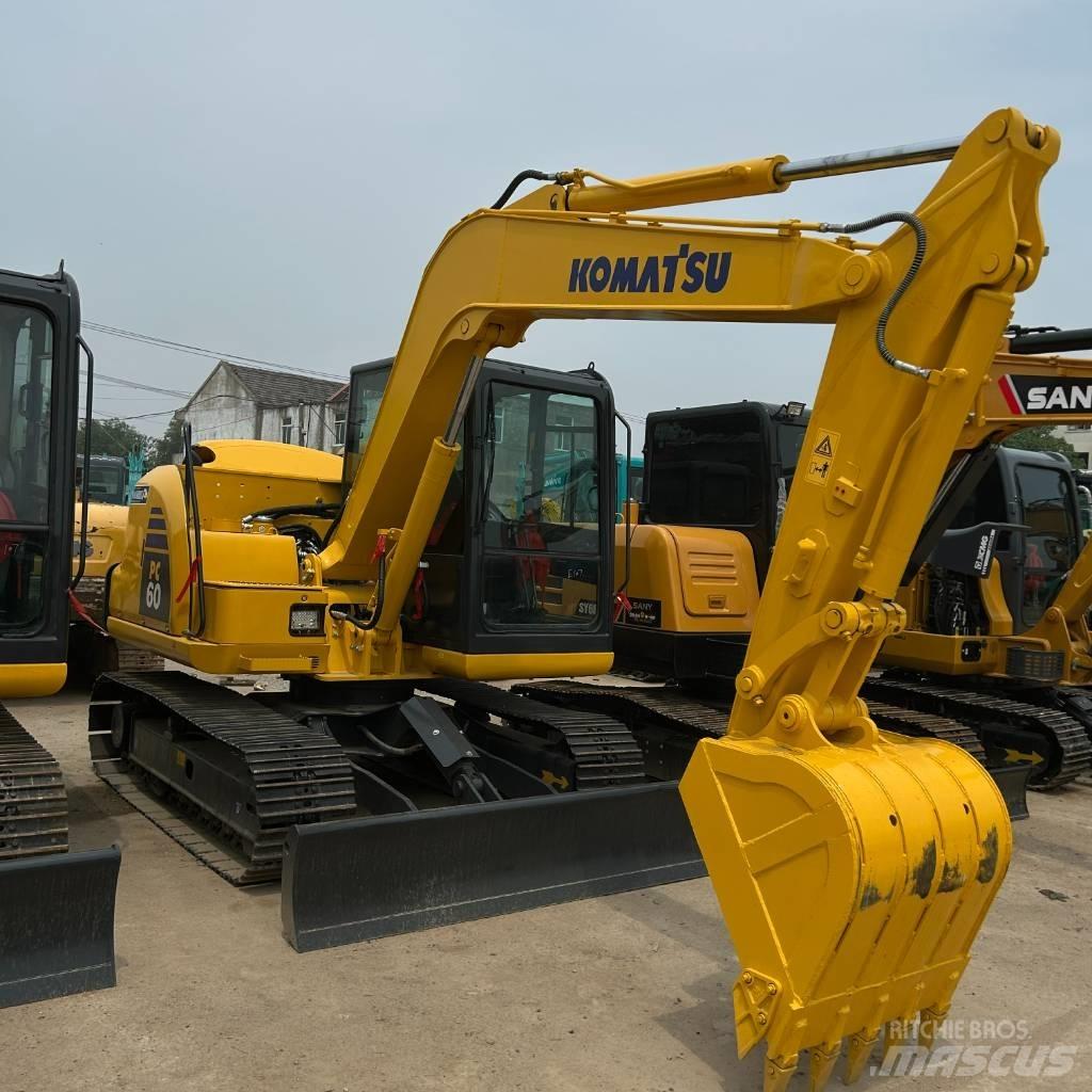 Komatsu 60-8 Koparki gąsienicowe