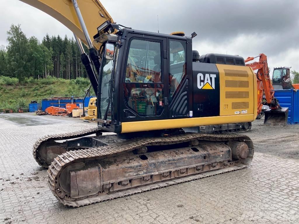 CAT 326 F L Koparki gąsienicowe