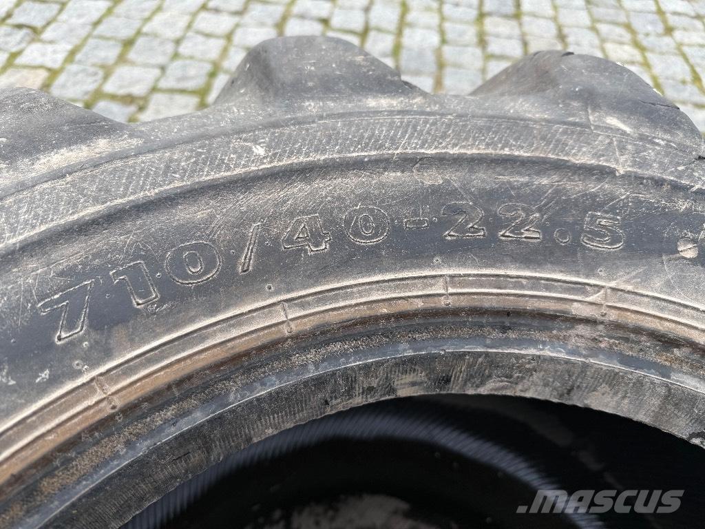 Nokian 710/40-22.5 Opony, koła i felgi
