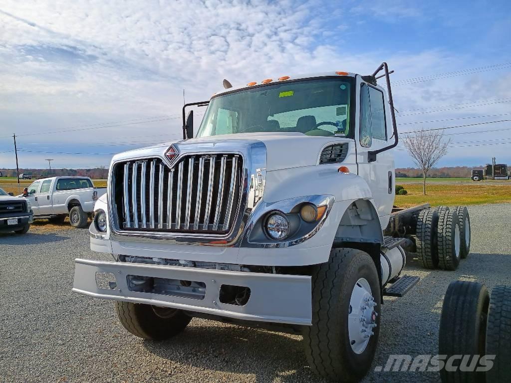 International 7400 Pojazdy pod zabudowę