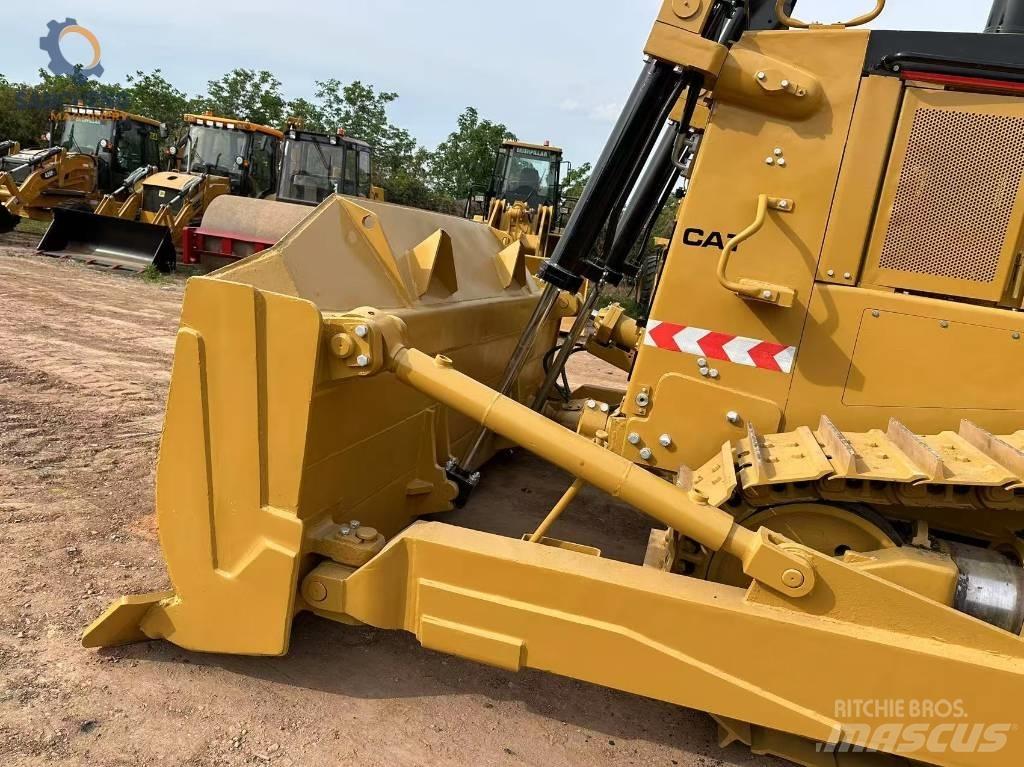 CAT D 8 R Spycharki gąsienicowe