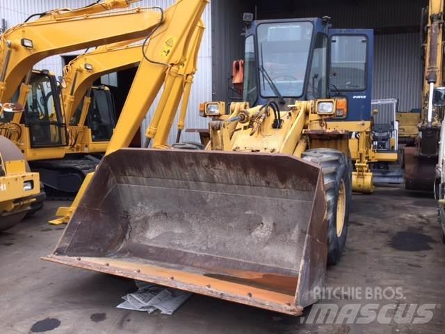 Komatsu WA150-1 Ładowarki kołowe