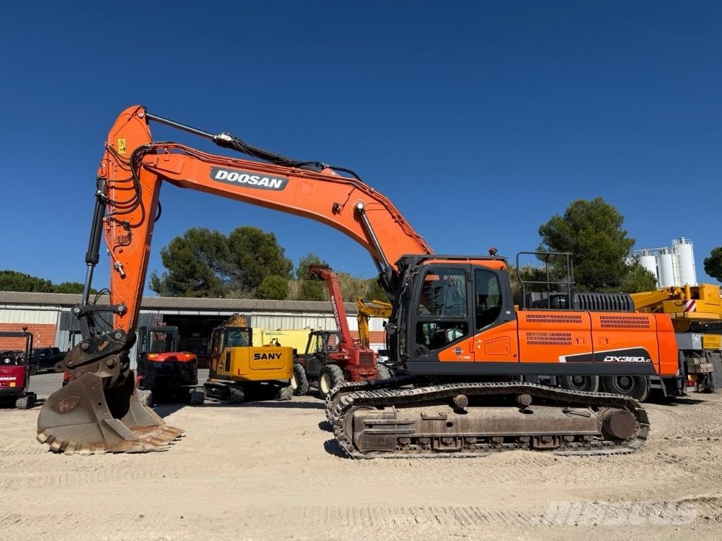 Doosan DX 380 LC Koparki gąsienicowe