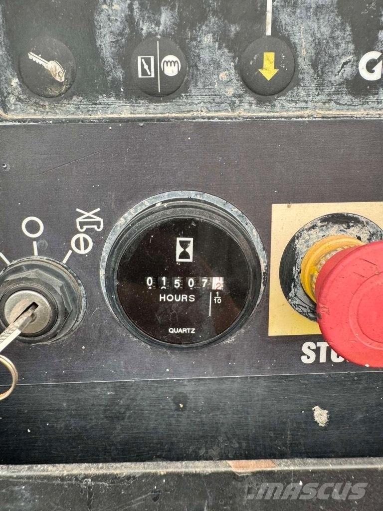 Genie GS 2669 RT Podnośniki nożycowe