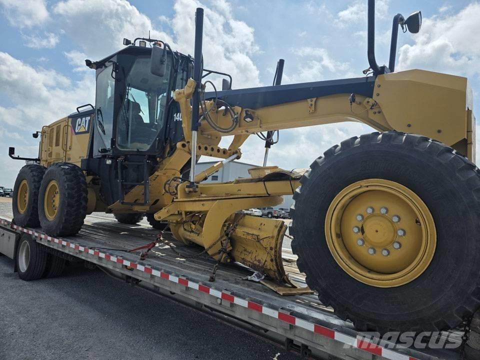 CAT 140 M 2 Równiarki