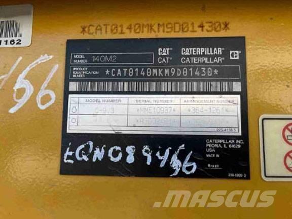 CAT 140 M 2 Równiarki