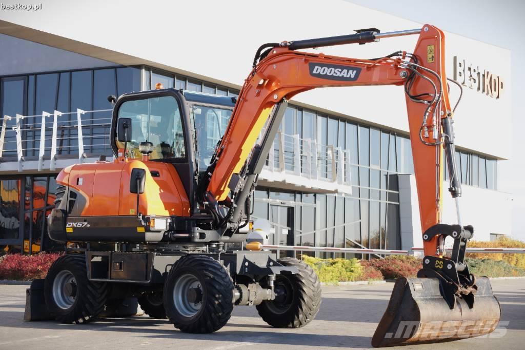 Doosan DX 57 W-5 Koparki kołowe
