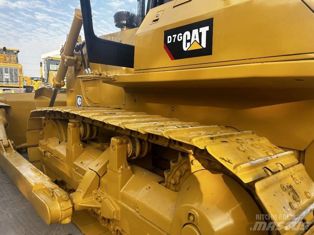CAT D 7 G Spycharki gąsienicowe
