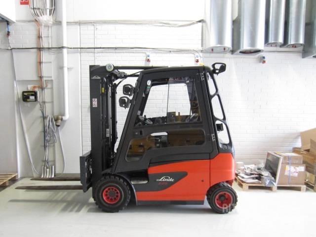 Linde E25 Wózki elektryczne
