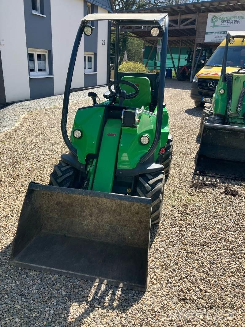 Avant 225 Miniładowarki