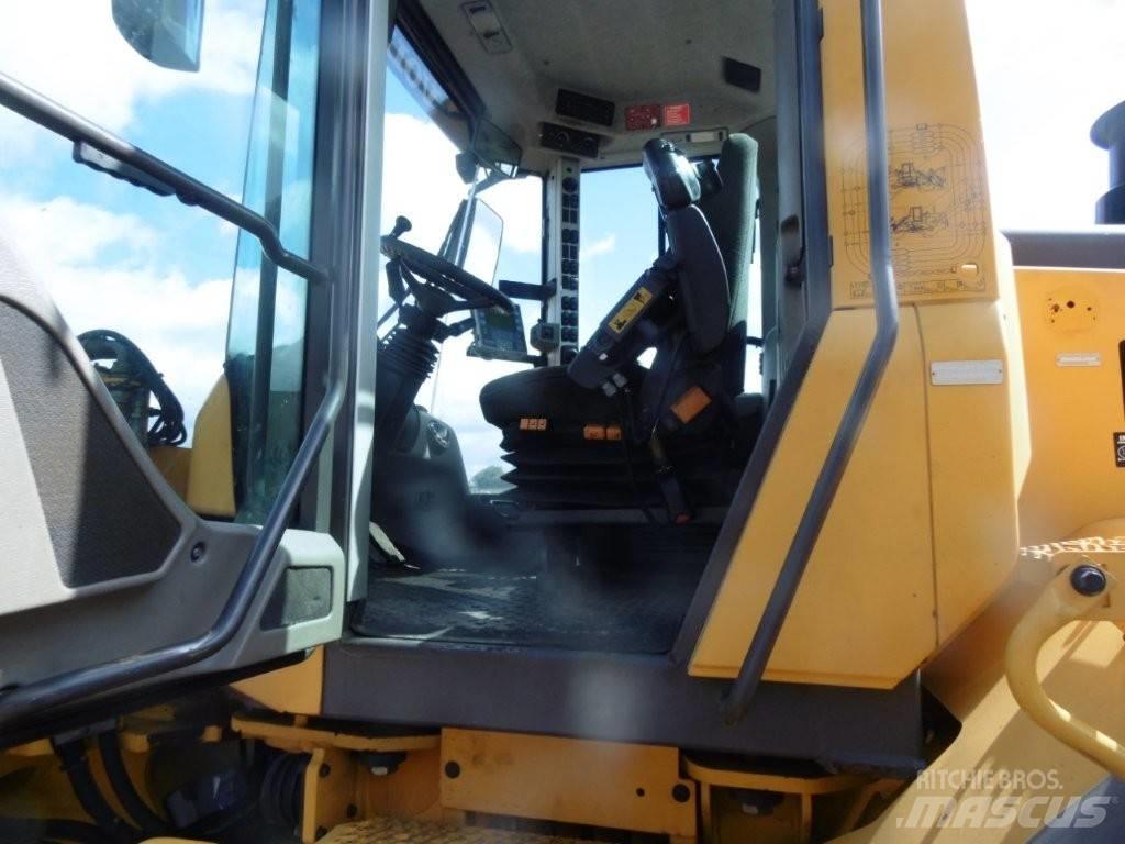 Volvo L 120 F Ładowarki kołowe