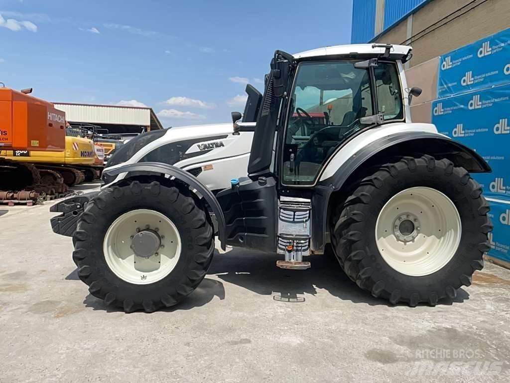 Valtra T174E Ciągniki rolnicze