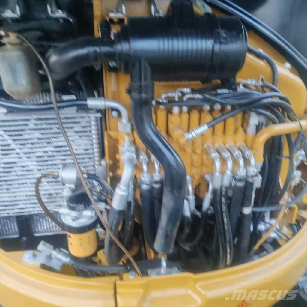 CAT 303 E Koparki gąsienicowe