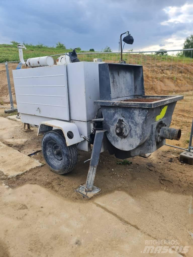 REED PUTZMEISTER M40 Samojezdne pompy do betonu