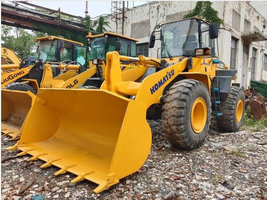 Komatsu WA 320-5 Ładowarki kołowe