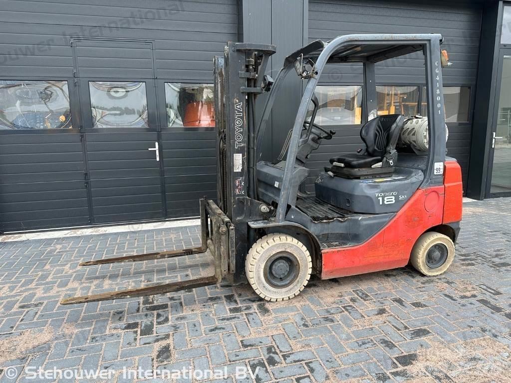 Toyota 02-8FGF18 Wózki LPG