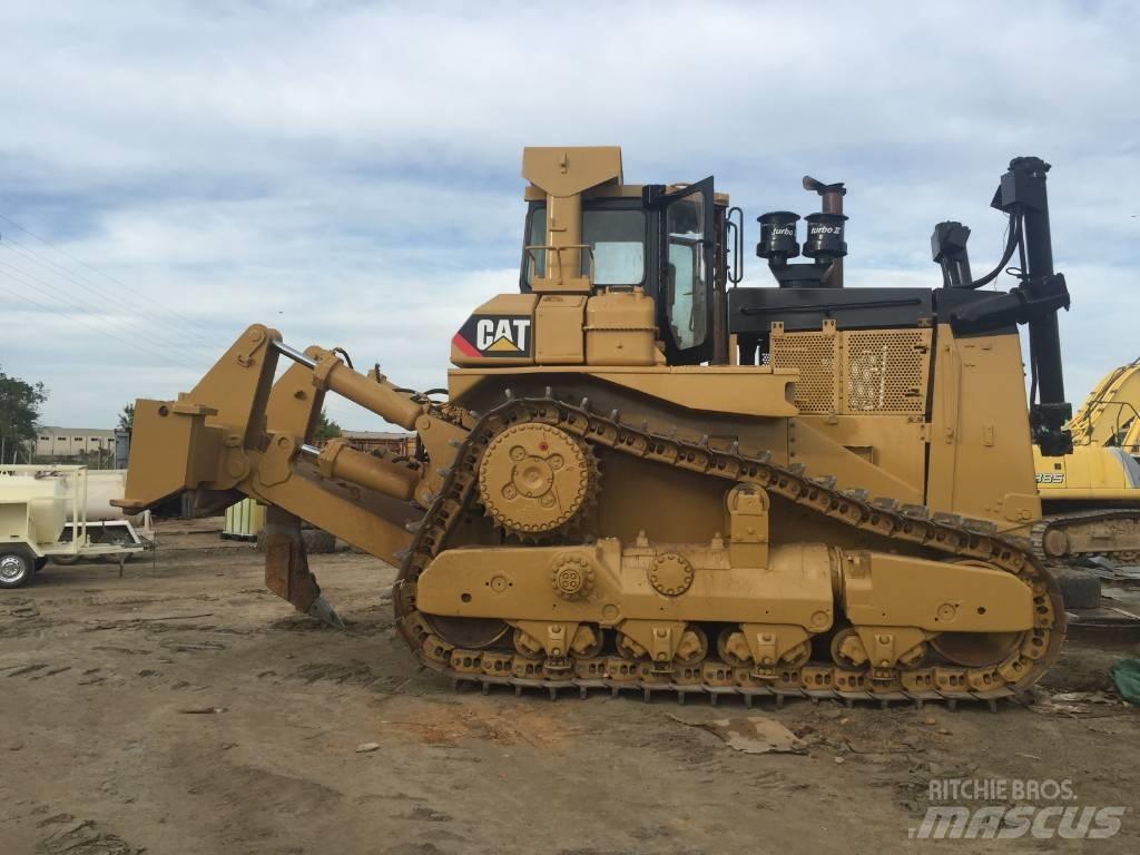 CAT D 9 L Spycharki gąsienicowe