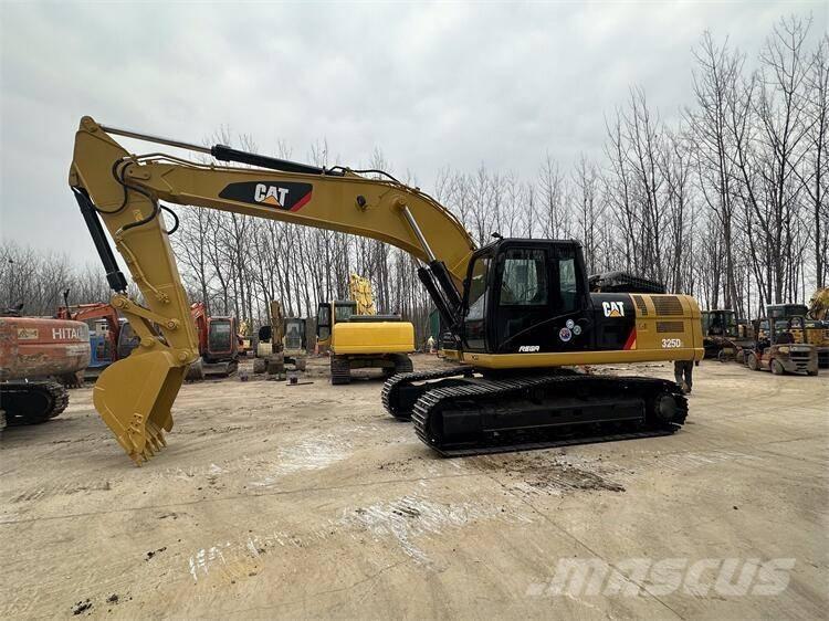 CAT 325D2 Koparki gąsienicowe