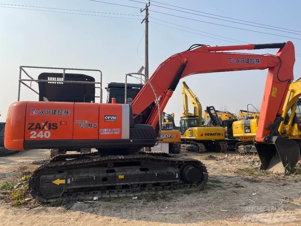 Hitachi ZX 240 Koparki gąsienicowe