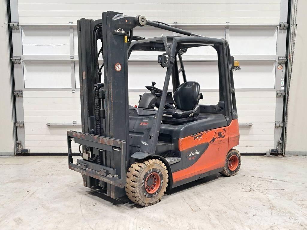 Linde E30L-01 Wózki elektryczne