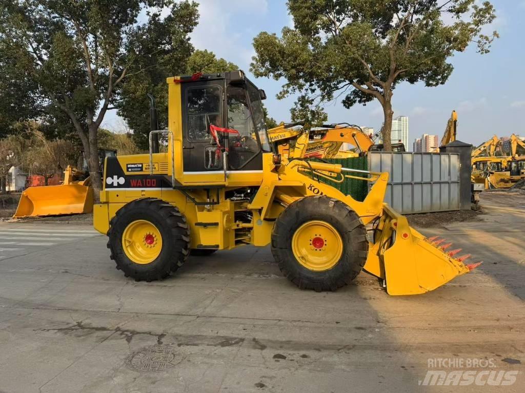 Komatsu WA100-1 Ładowarki kołowe