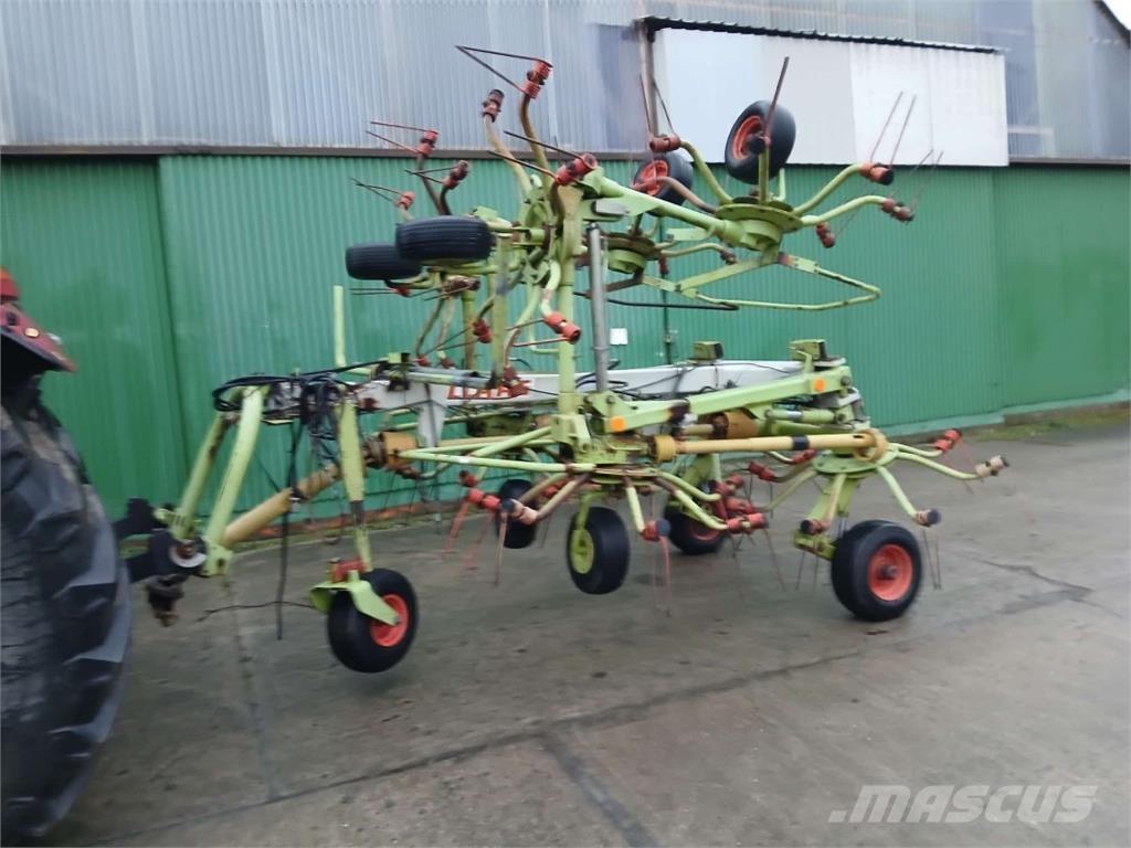 CLAAS Volto 1050 Zgrabiarki i przetrząsacze