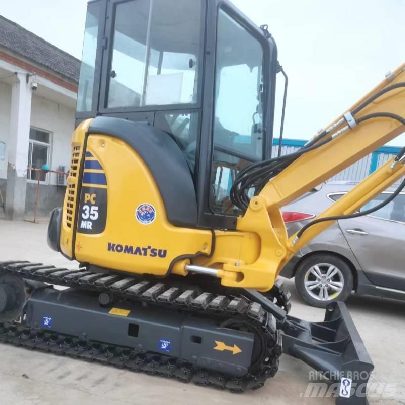 Komatsu PC 35 Minikoparki