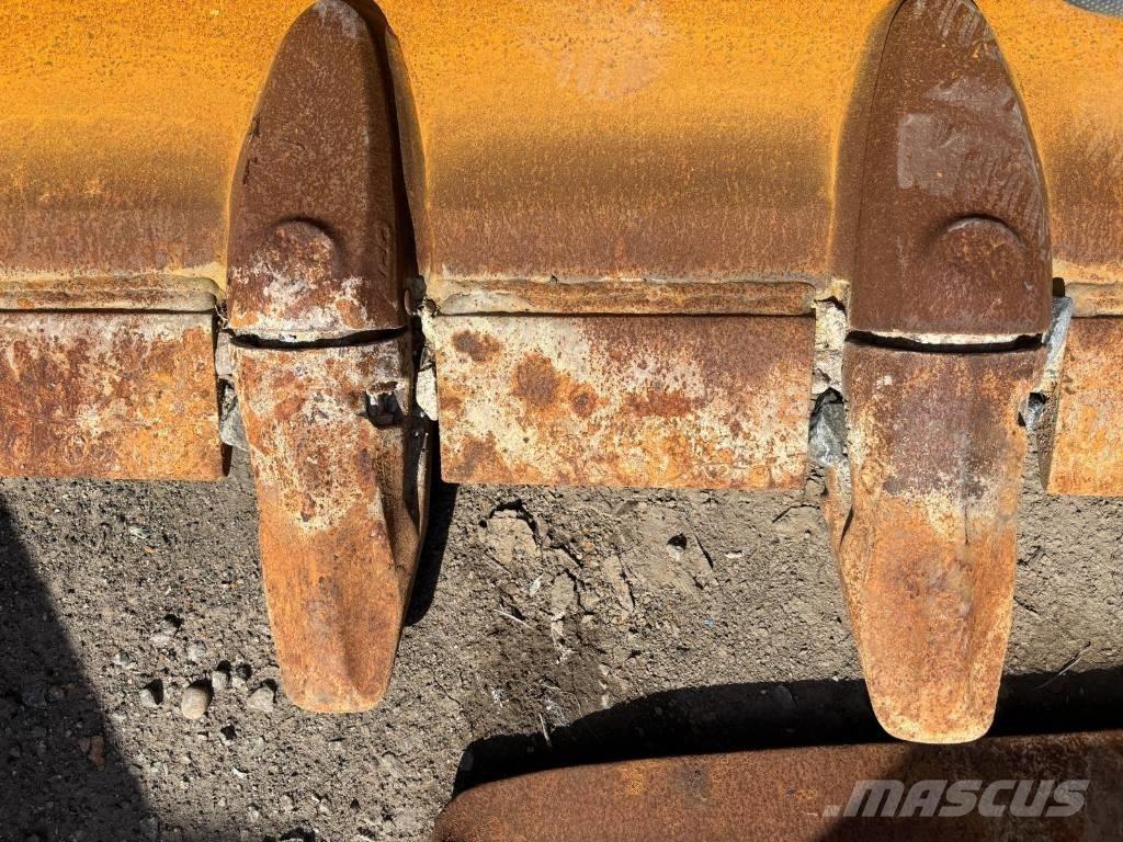 Volvo L 150 H Łyżki do ładowarek