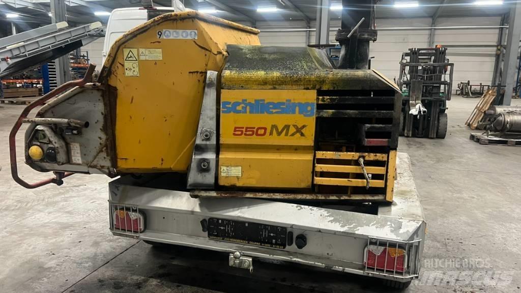 Schliesing 550 MX Przyczepy leśne