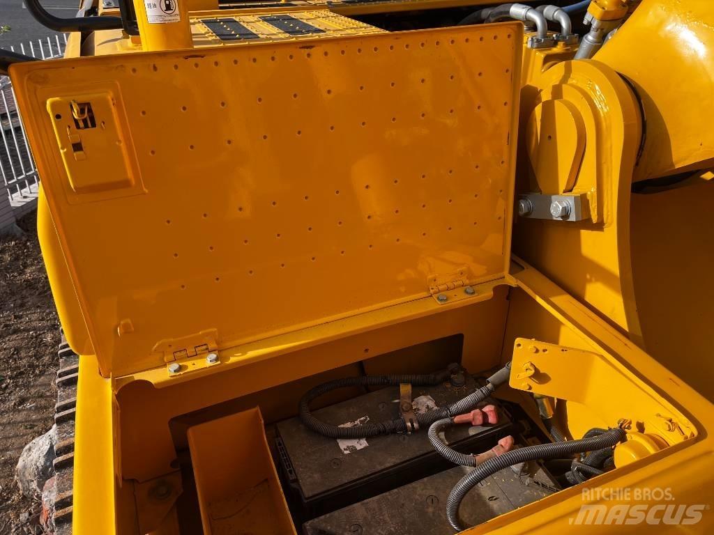 Komatsu 450 Koparki gąsienicowe