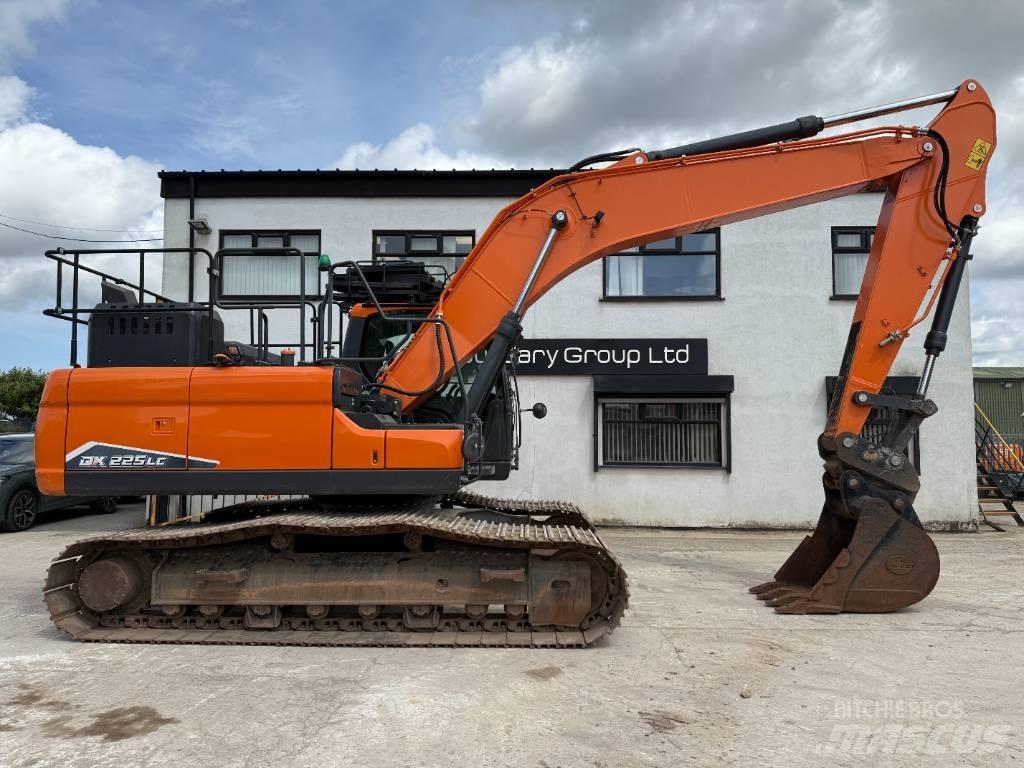 Doosan DX225LC-7 Koparki gąsienicowe