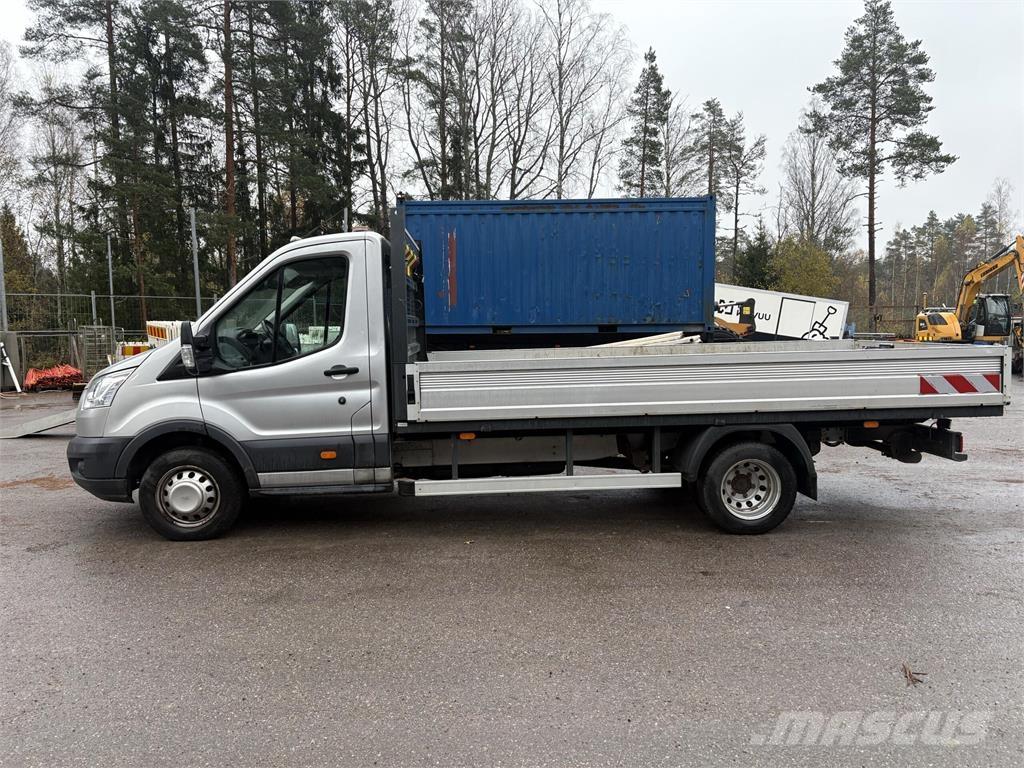 Ford Transit Pick-upy / Pojazdy z otwieranymi burtami