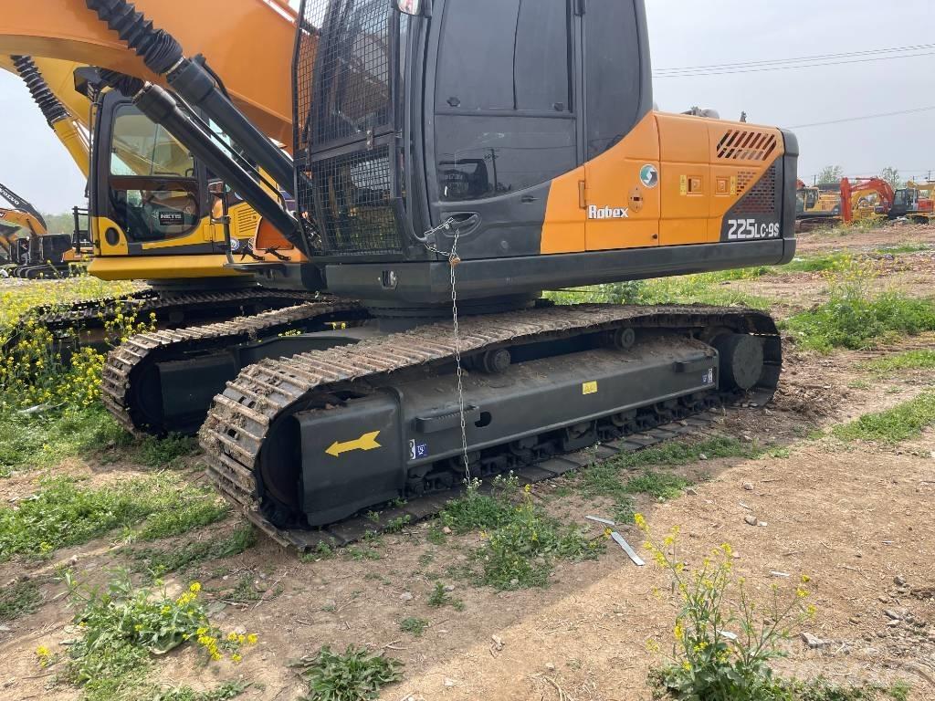 Hyundai 225LC-9S Koparki gąsienicowe