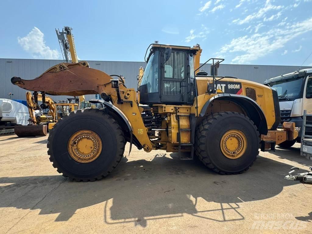 CAT 980M Ładowarki kołowe