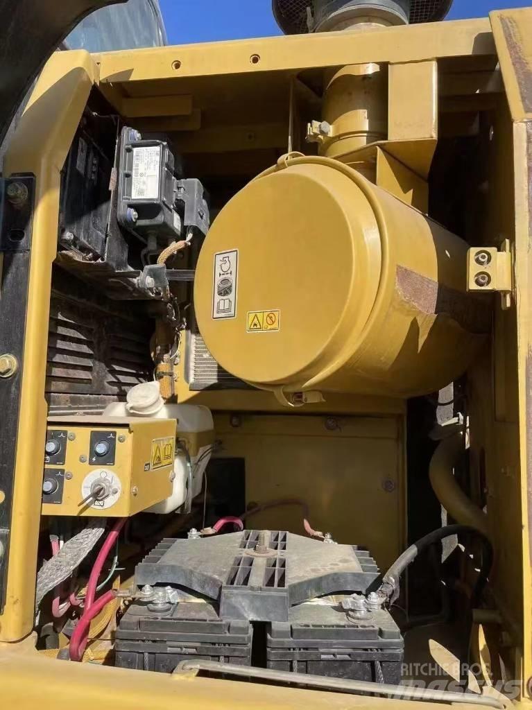 CAT 329 D2 Koparki gąsienicowe