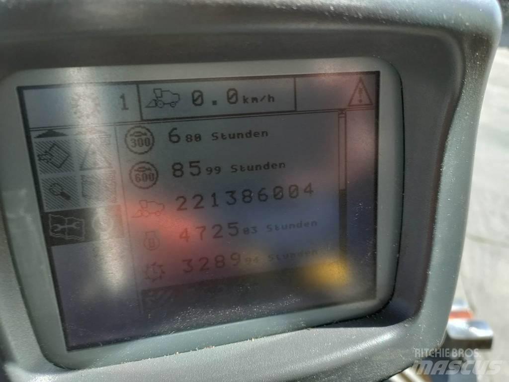 New Holland CX 760 Kombajny zbożowe